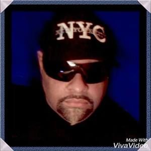 Meet your Posher, Luis